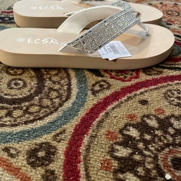 Sandals - Picture 3 of 3